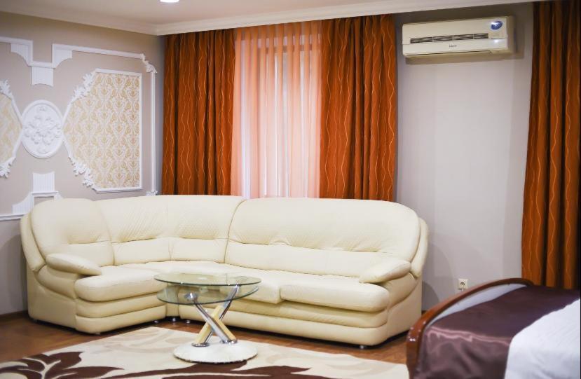 Sky Luxe Hotel Astana Dış mekan fotoğraf