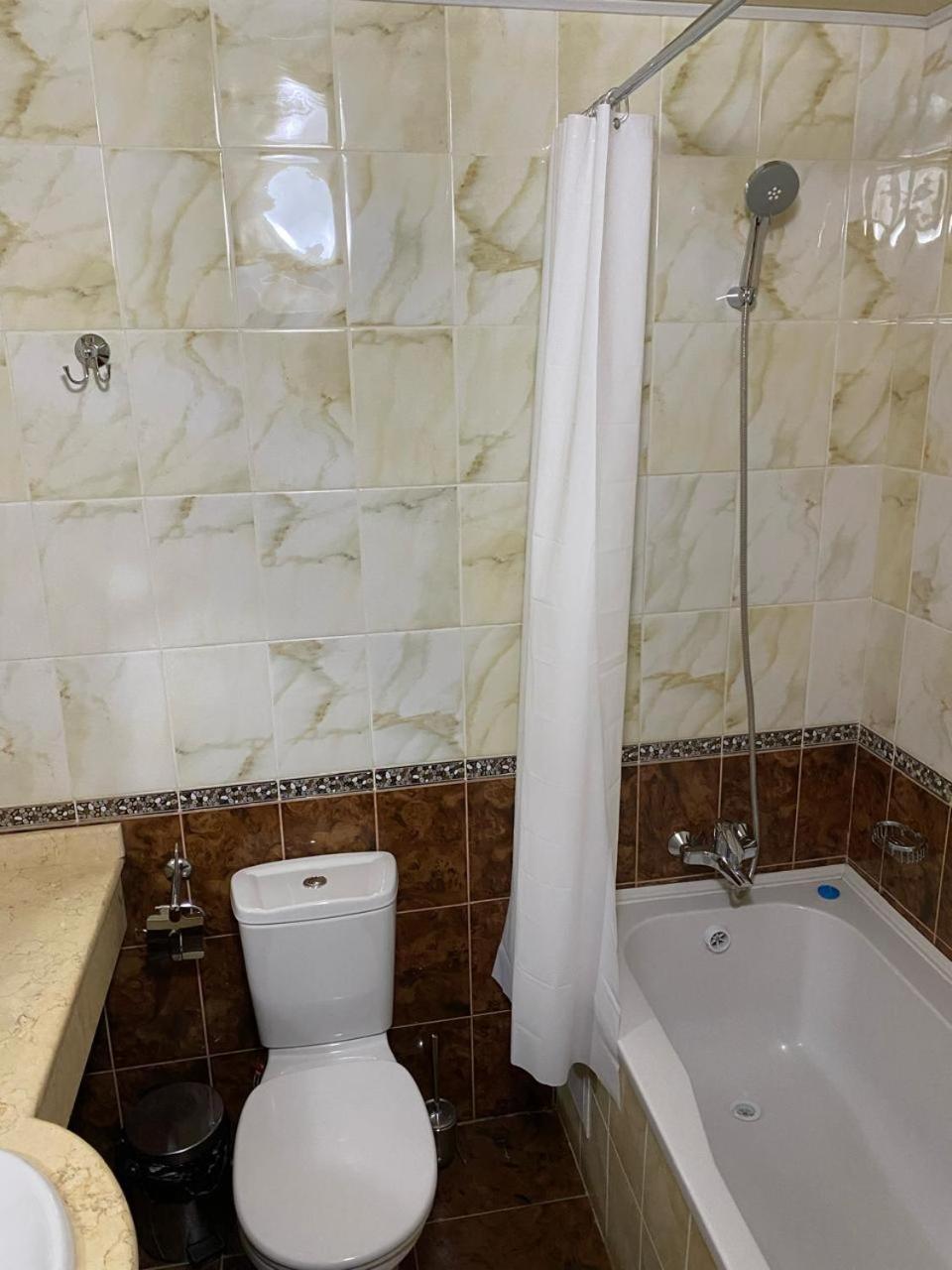Sky Luxe Hotel Astana Dış mekan fotoğraf